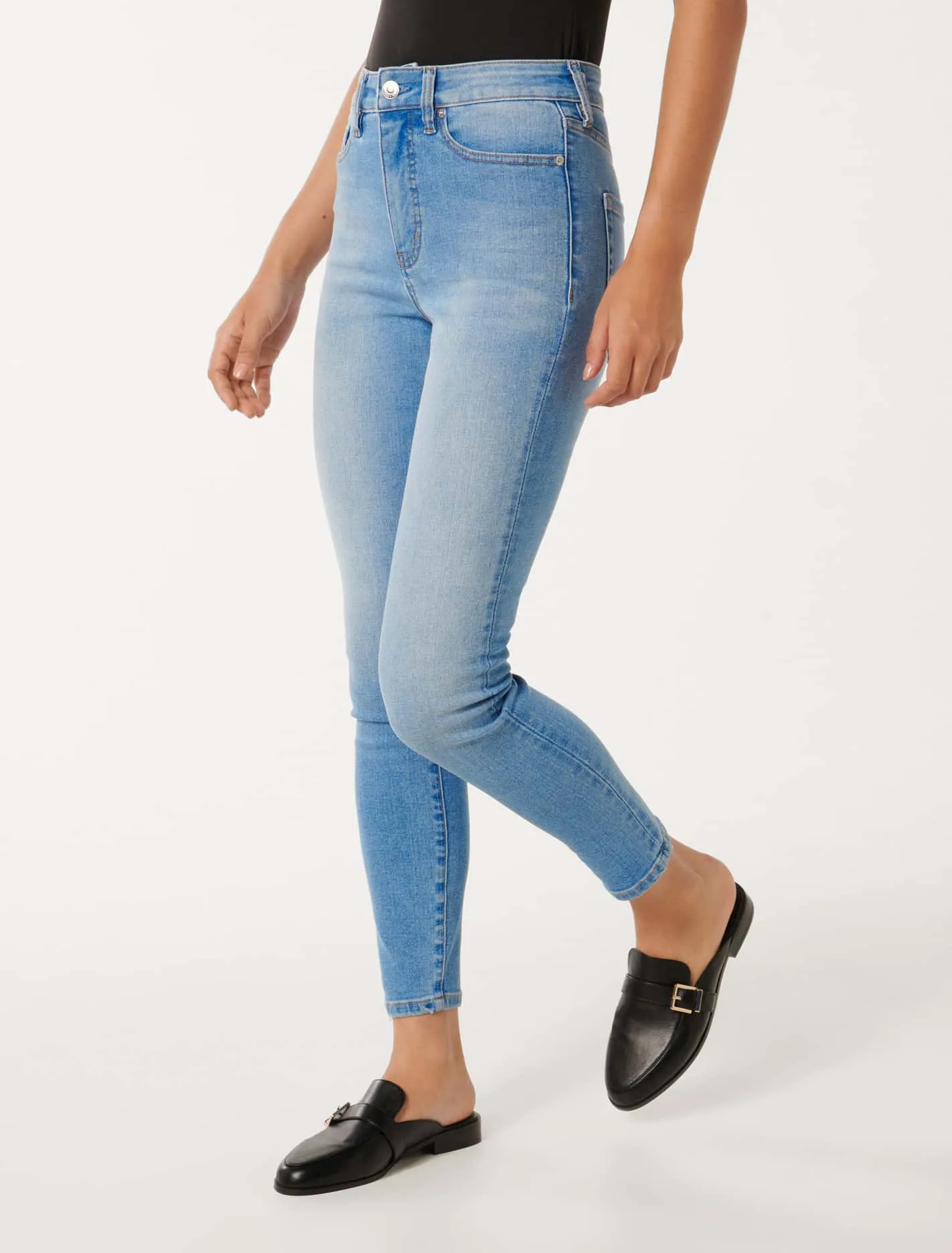 Bella Skinny Jeans