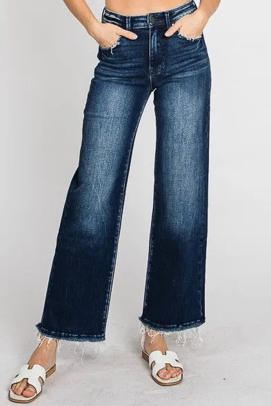 SUPER HIGH RISE STRETCH CLASSIC STRAIGHT JEANS